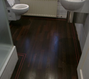 wenge tapis badkamer